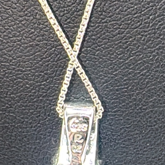 Ross Simons 925 Tanzanite & Tourmaline Pendant on 925 chain Necklace - Picture 3 of 4